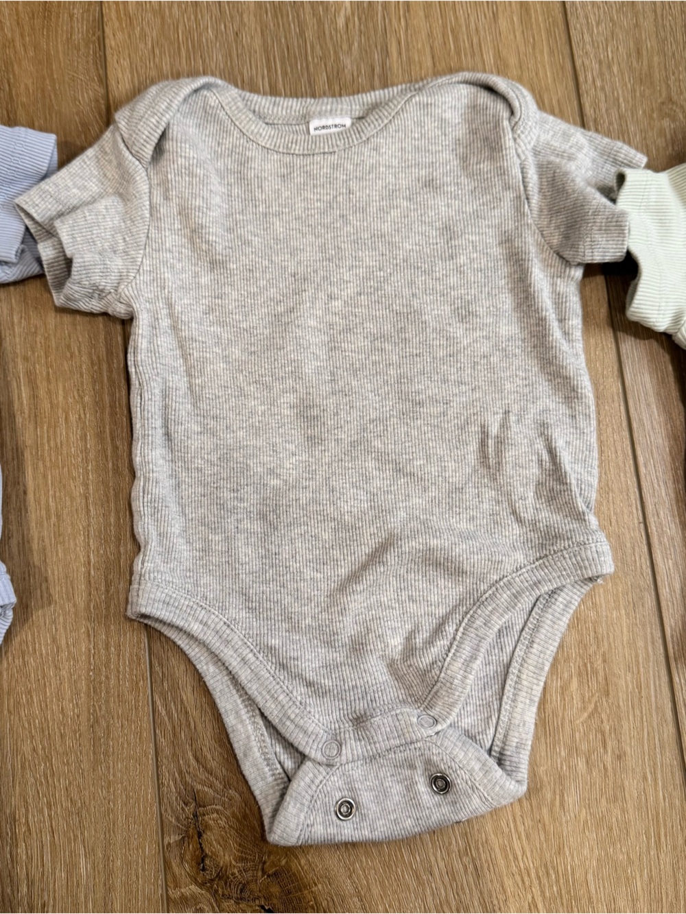 (3) Nordstrom 3/6 Month Adjustable Onsies - Picture 3 of 7